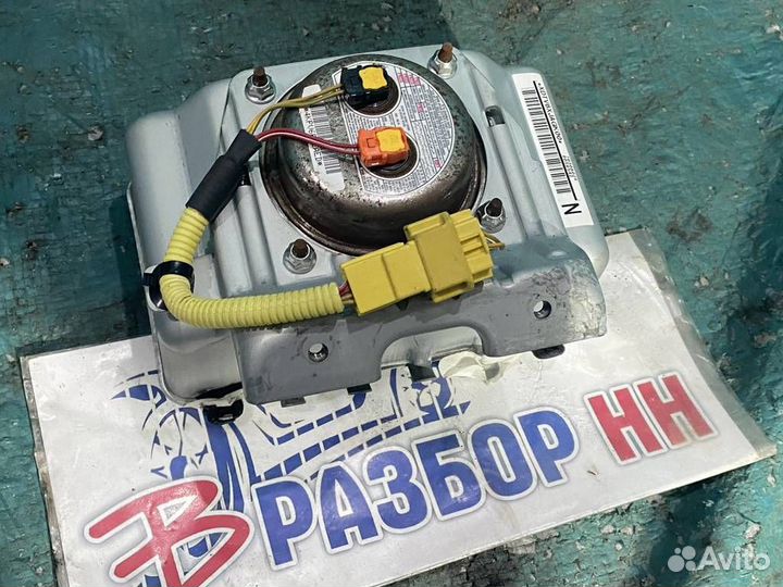 Подушка безопасности в панель Citroen C-Crosser