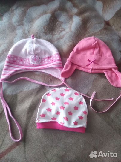 Чепчики и шапочки весна-осень до года