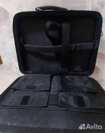 Дипломат / кейс / сумка для ноутбука (документов)