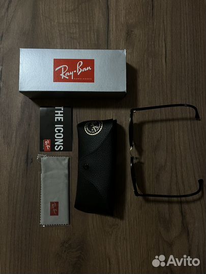 Солнцезащитные очки Ray Ban clubmaster 0RB3016