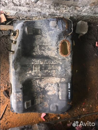 Бак топливный Toyota Carina E Тойота Карина Е бенз