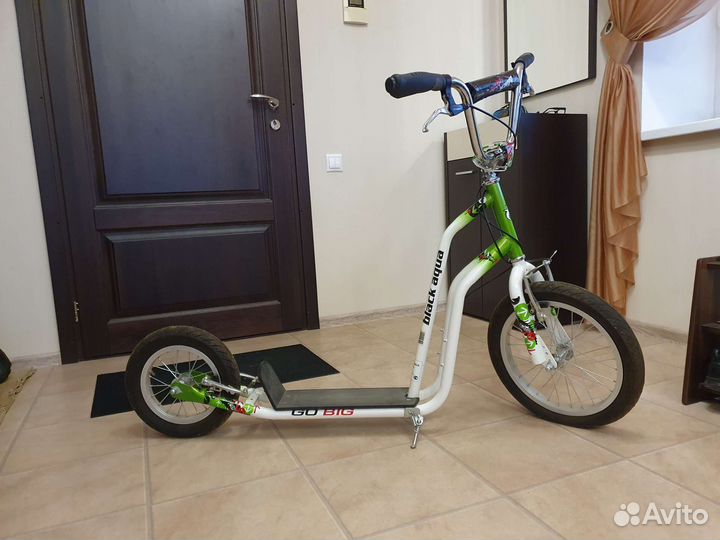 Городской самокат Black Aqua Go big 16*12