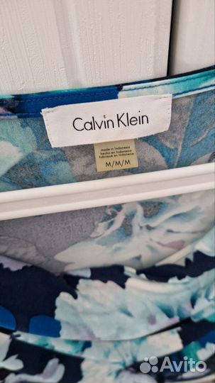 Топ Calvin Klein, размер М