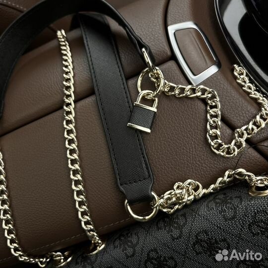 Сумка Guess Cordelia