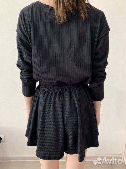 Костюм с шортами