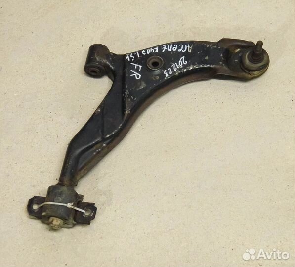 Рычаг передний правый Hyundai Accent 1 (1996г.)