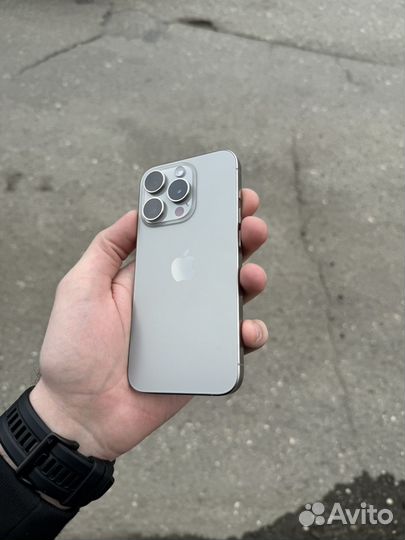 iPhone 15 Pro, 128 ГБ