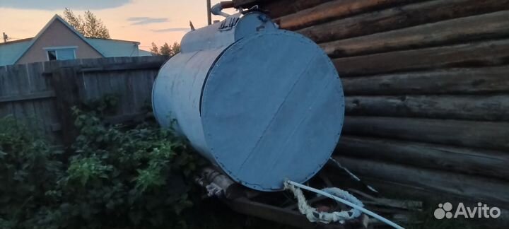 Емкость для воды 2000 литров