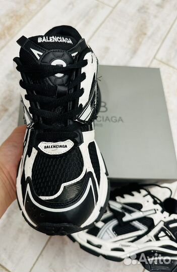 Кроссовки balenciaga runner 36,37