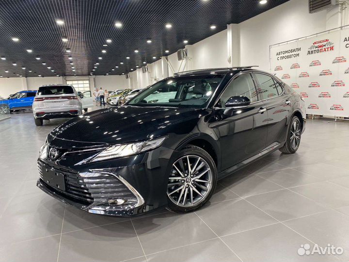 Toyota Camry, 2023