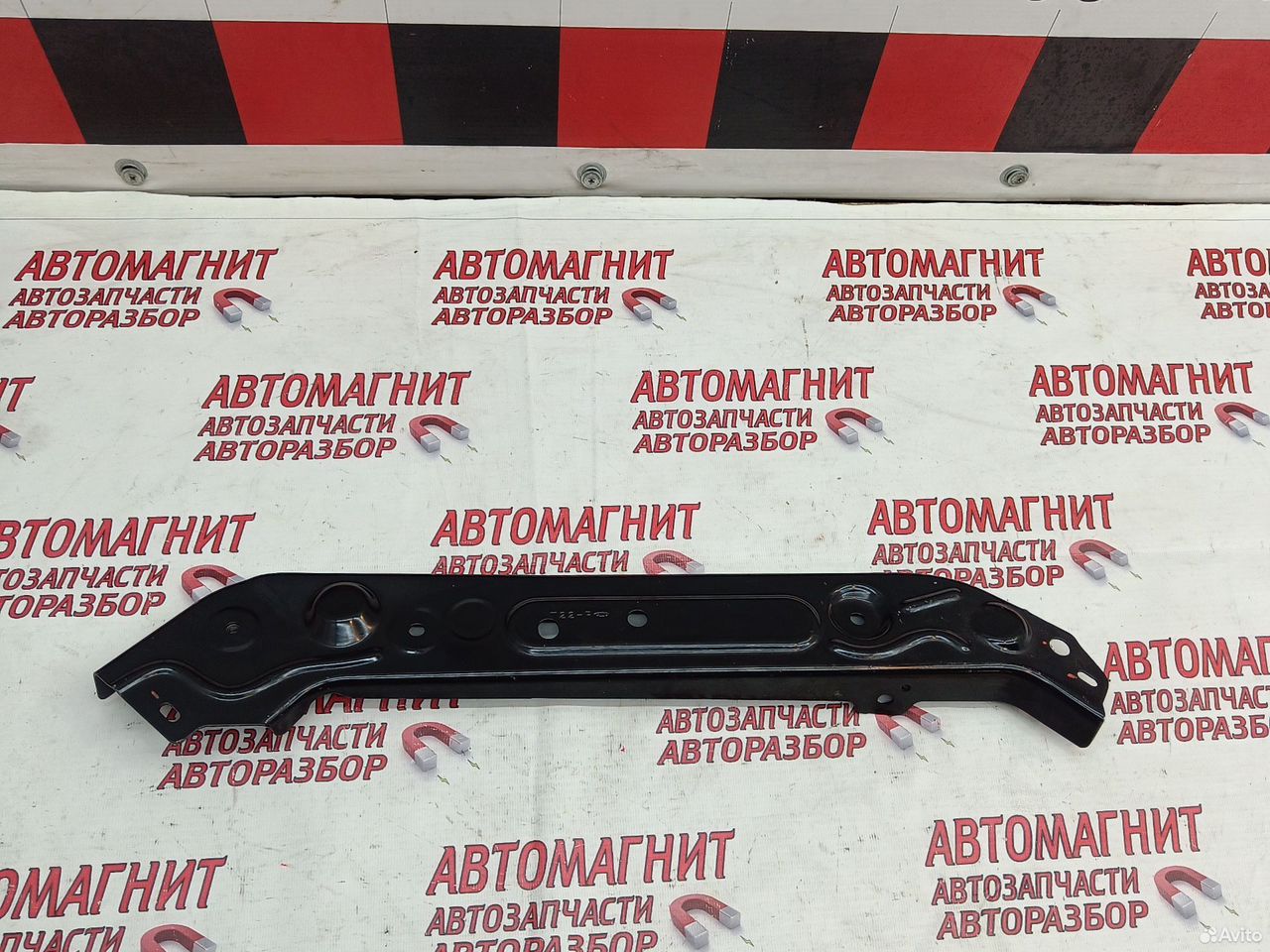 Кронштейн панели телевизора правый Exeed RX