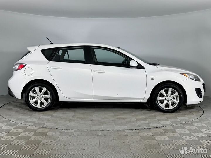 Mazda 3 2.0 AT, 2011, 216 146 км