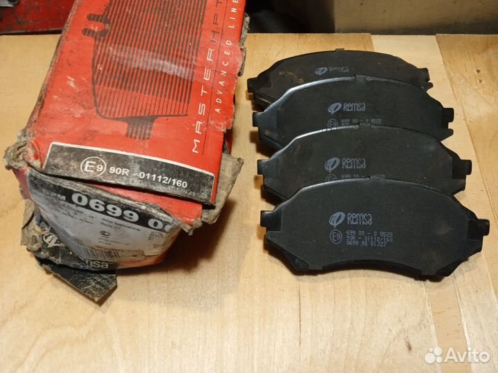 Колодки тормозные мазда 323