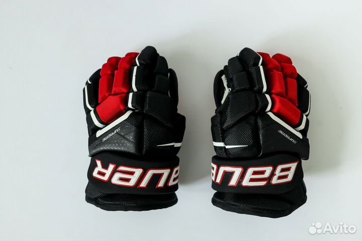 Перчатки хоккейные