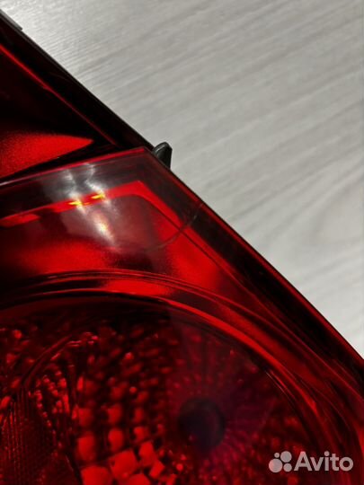 Оригинальные задние фонари Chevrolet Cruze