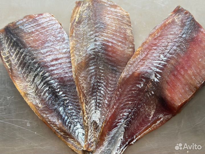 Тушка леща чищеная