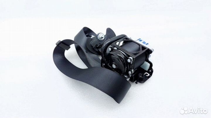 Б/У Б/У Ремень безопасности с пиропатроном