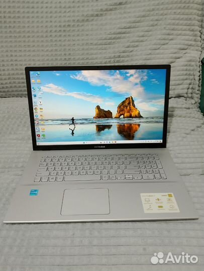 VivoBook 17 K712E