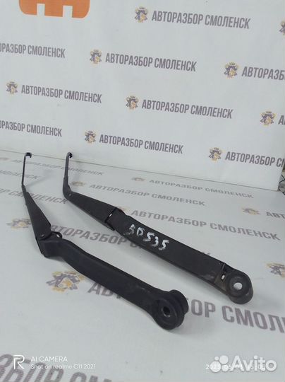 Поводок стеклоочистителя передний Mazda 6 GG (2002