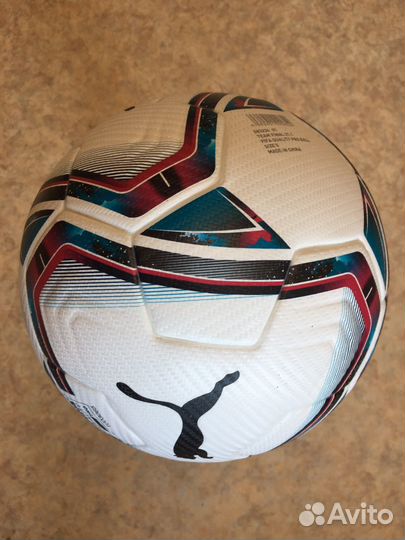 Футбольный мяч Puma Finall 1