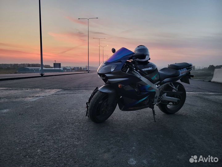 Kawasaki ZX-9R Ninja