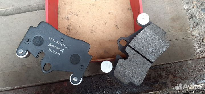 Продам тормозные колодки volkswagen touareg 2008 г