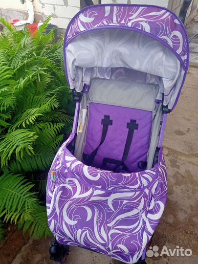 Прогулочная коляска