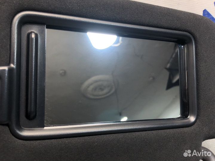 Левый козырек Stinger