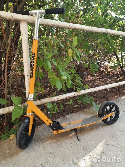 Самокат складной Mongoose Trace 200