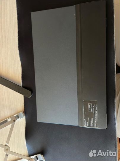 Монитор zeuslap 17