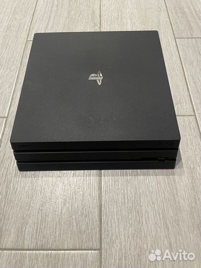 Sony playstation 4 PS4 pro 1tb с играми