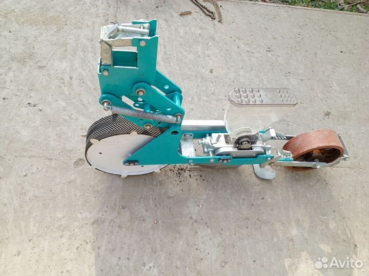 Секция сеялки