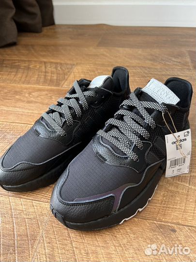 Кроссовки adidas nite jogger