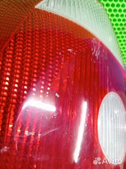 Фонарь задний левый Ford Mondeo 3