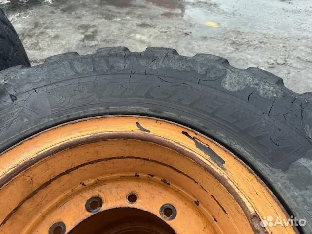 Case 721 F колеса 20,5R25