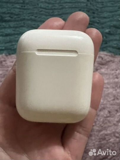 Беспроводные наушники apple airpods