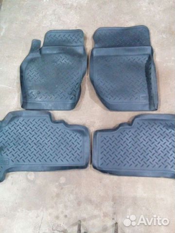 Автомобильные коврики на Toyota land cruiser