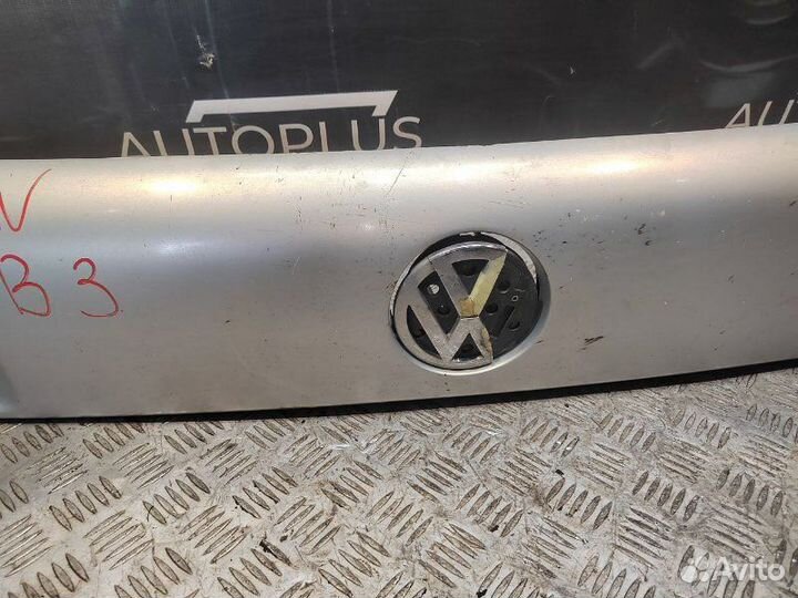 Решетка радиатора Volkswagen Passat B3 ABS199786