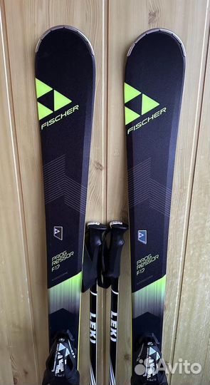 Горные лыжи с ботинками Fischer F17