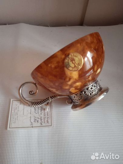 Чайная пара с ложкой: серебро и янтарь