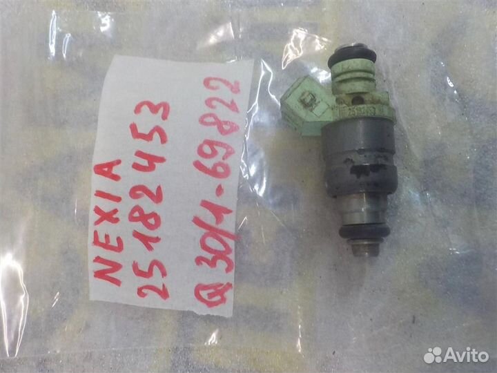 Форсунка инжекторная электрическая Daewoo Nexia 1