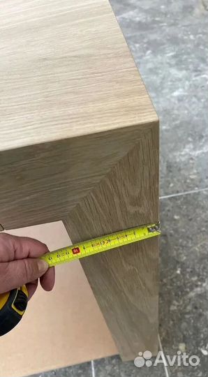 Стол письменный из массива для дома