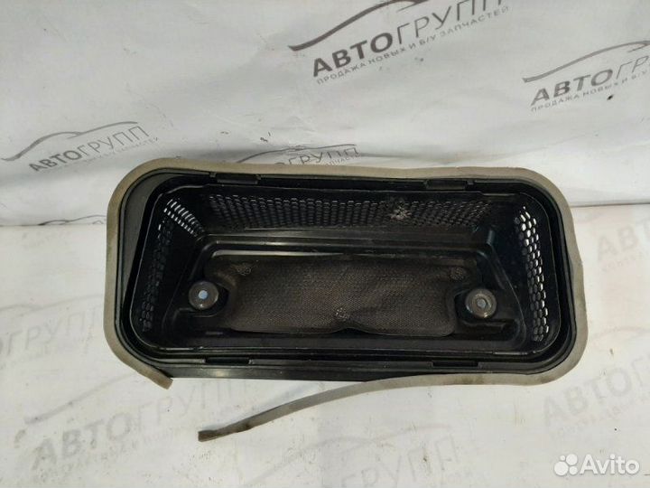 Крышка Bmw 750I G11 Г11 N63B44 4 2017