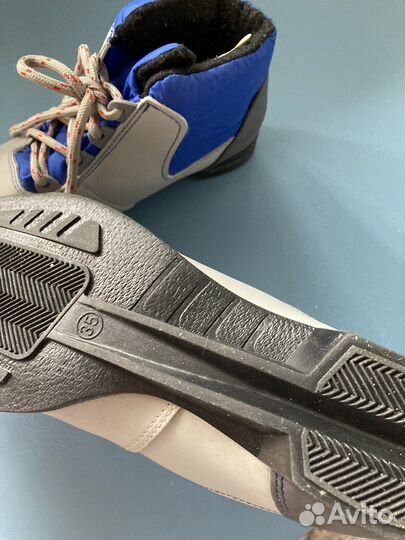 Ботинки лыжные размер 35 б/у мало