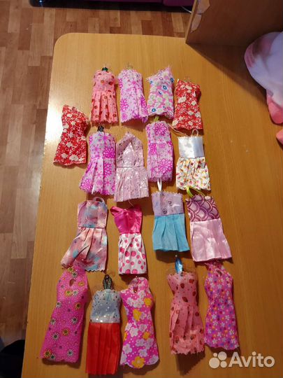 Кукла барби с одеждой