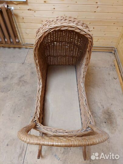 Санки-коляска плетеные новые