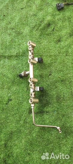 Рампа с датчиком peugeot 308 1.6 turbo