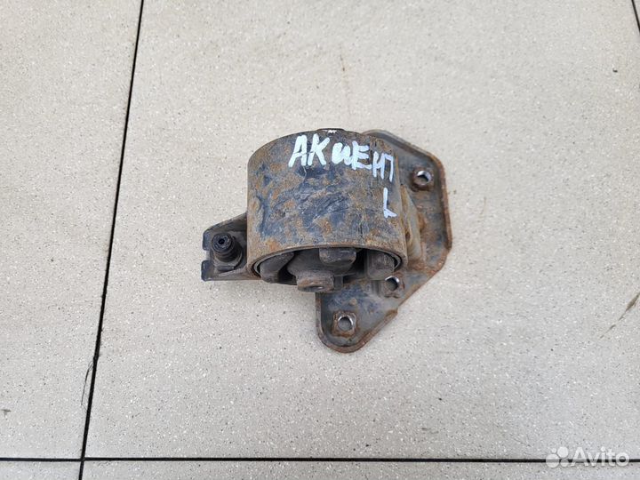 Подушка двигателя левая Hyundai Accent