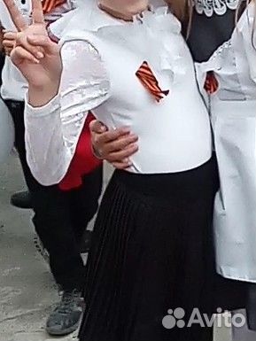 Блузка школьная