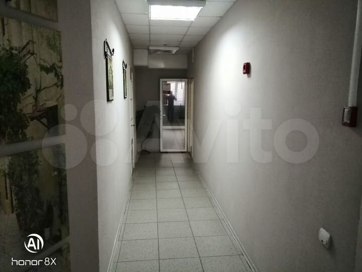 Помещение свободного назначения, 220 м²